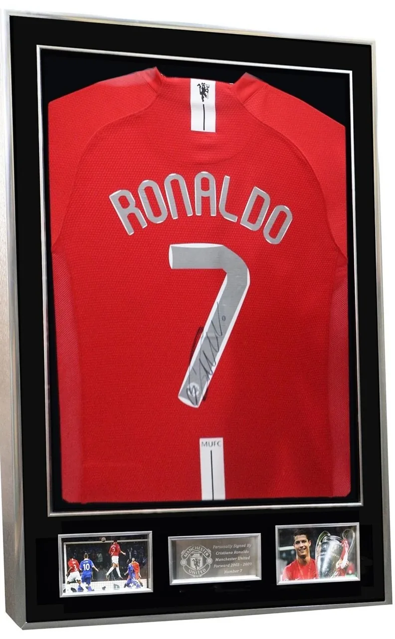 Cristiano Ronaldo — signed Manchester United 2008 shirt — authentic signed memorabilia, framed