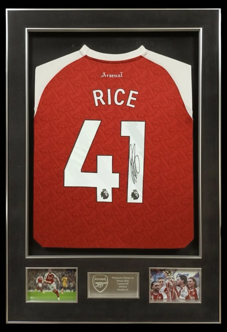Declan Rice — signed Arsenal shirt — memorabilia bertanda tangan asli dalam bingkai