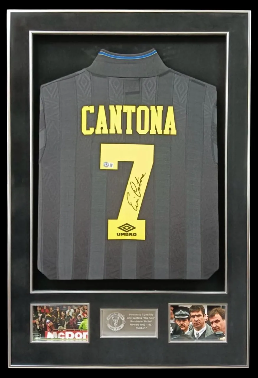 Eric Cantona — signed Manchester United away shirt — authentic signed memorabilia, framed